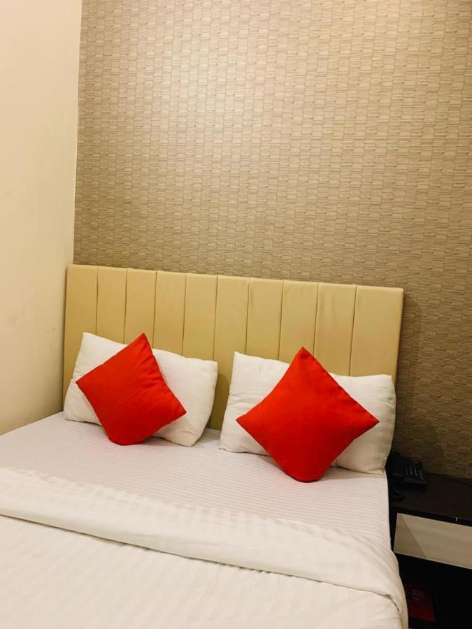 Hotel Kewal Palace Varanasi Luaran gambar