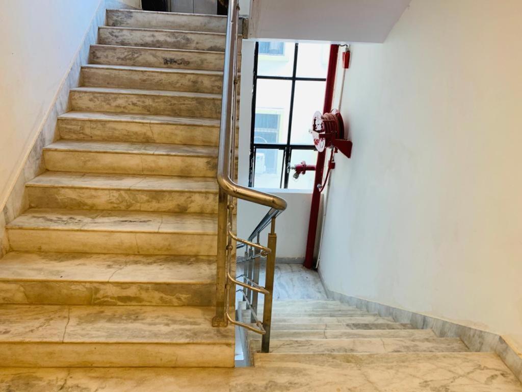 Hotel Kewal Palace Varanasi Luaran gambar