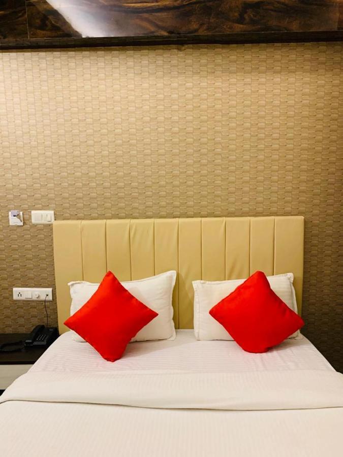 Hotel Kewal Palace Varanasi Luaran gambar
